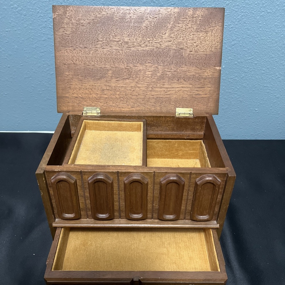 Vintage 60's Mele Wood Jewelry Chest Box Flip Up Lid / 2 Drawers Made In Taiwan‎